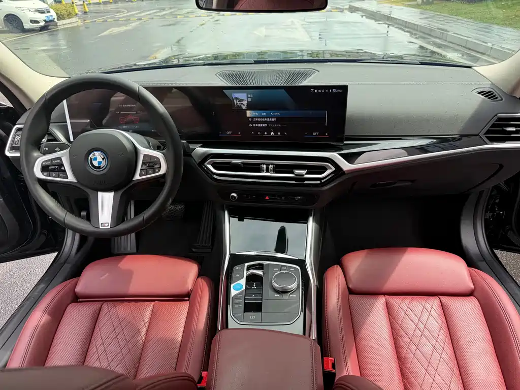 BMW i3 — фото 14