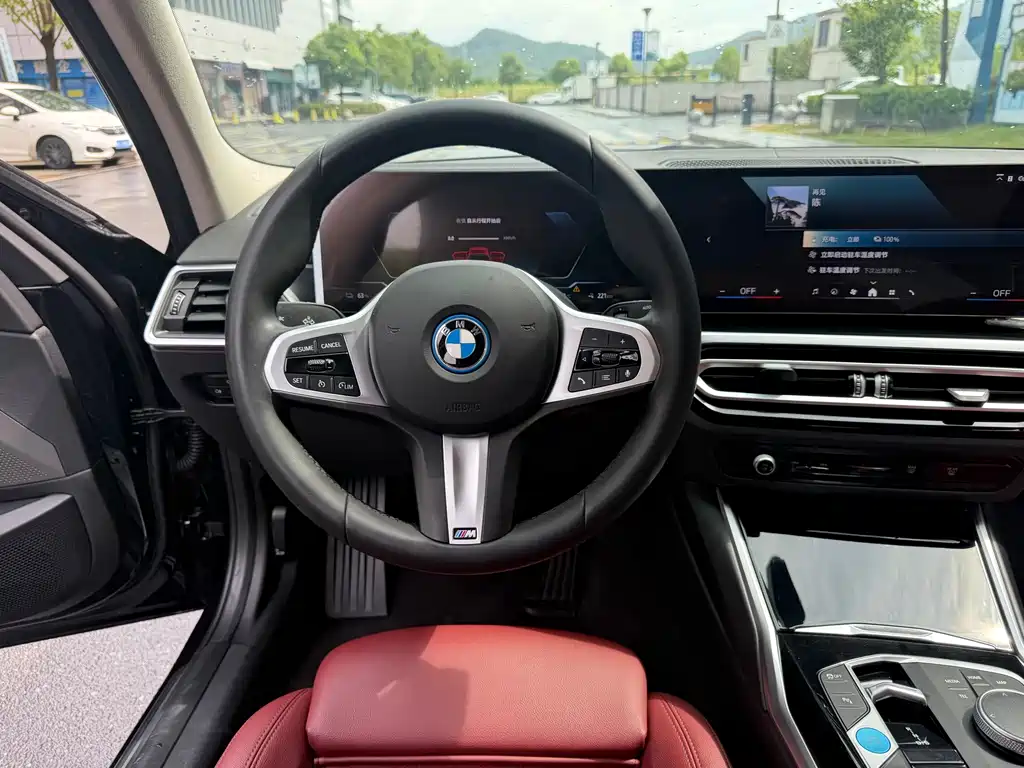 BMW i3 — фото 15