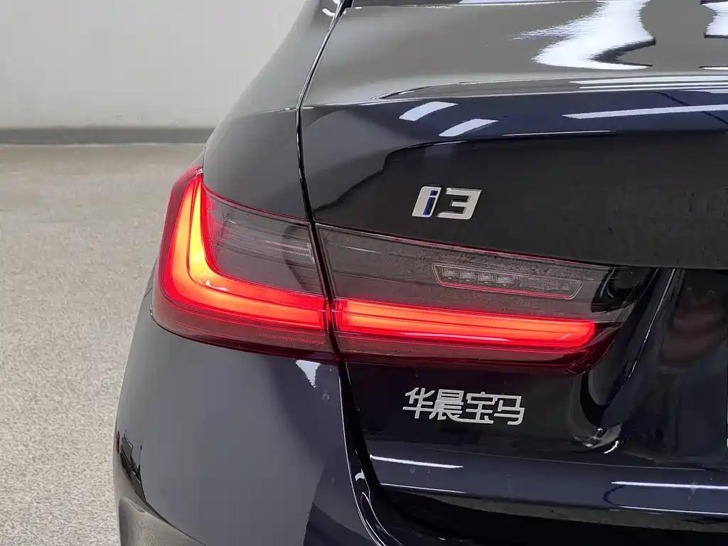 BMW i3 — фото 11