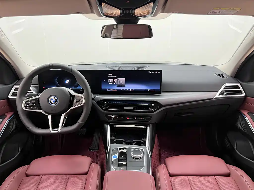 BMW i3 — фото 21