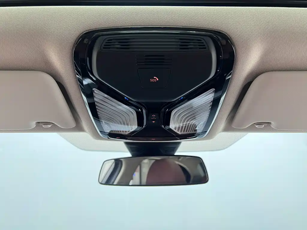 BMW i3 — фото 27