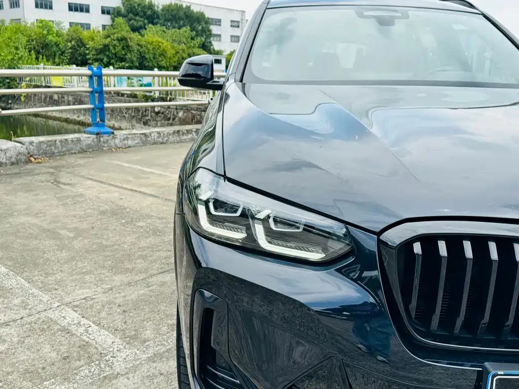 BMW X3 — фото 13