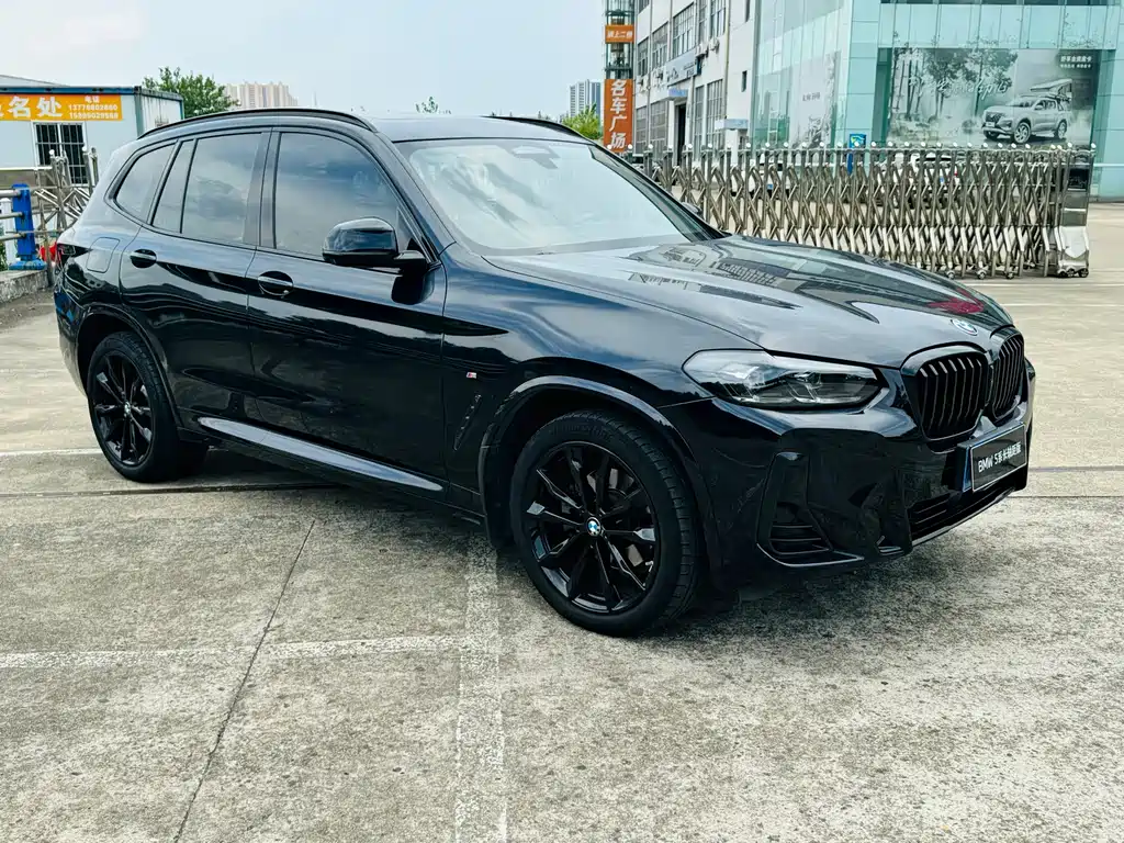 BMW X3 — фото 17