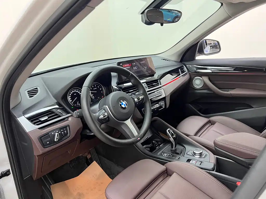 BMW X1 — фото 23