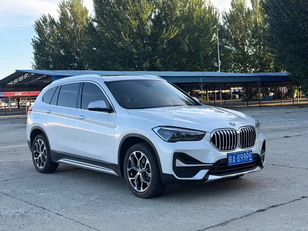 BMW X1 — фото 3