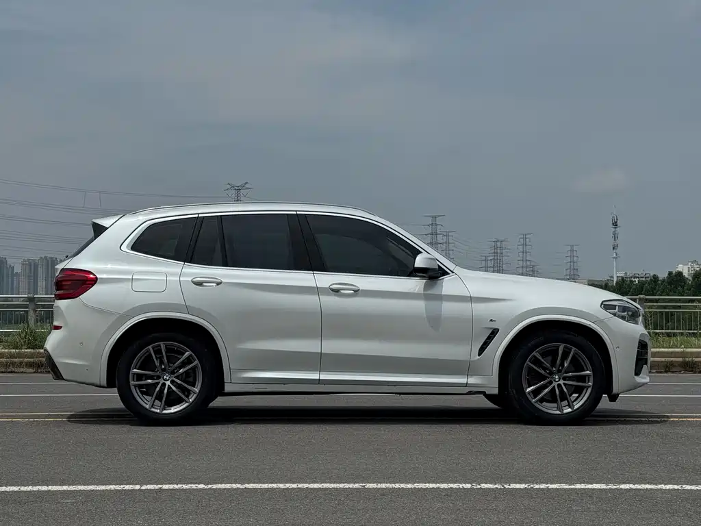 BMW X3 — фото 4