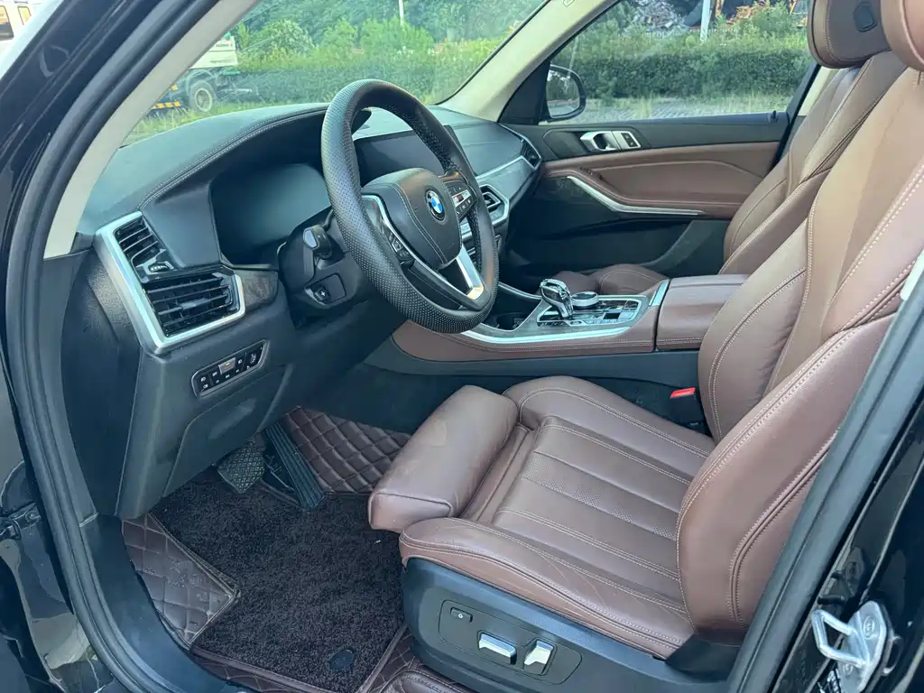 BMW X5 (Import) — фото 10