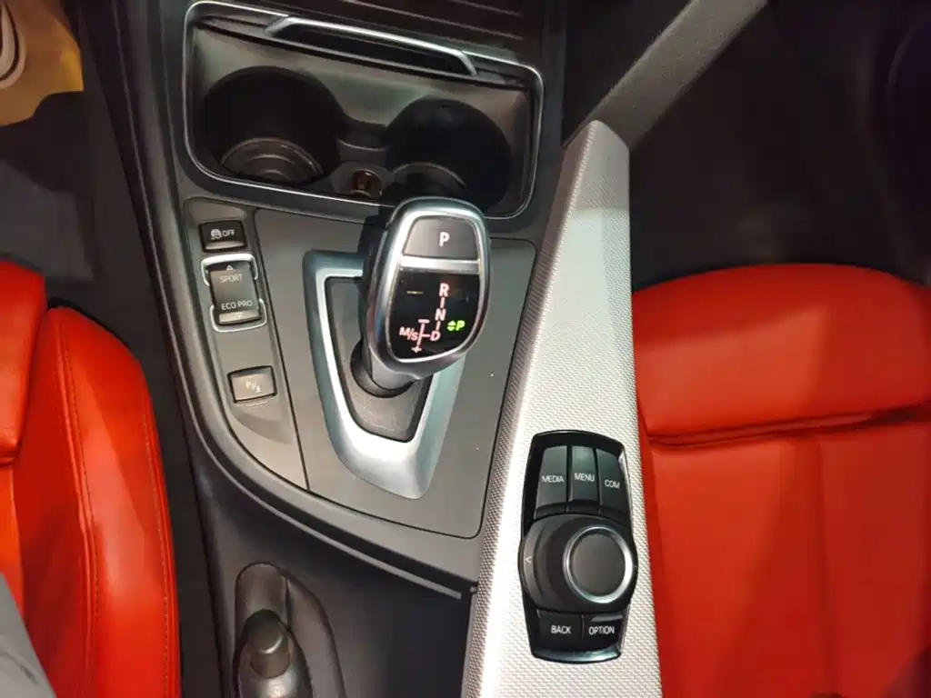 BMW 3 Series — фото 14