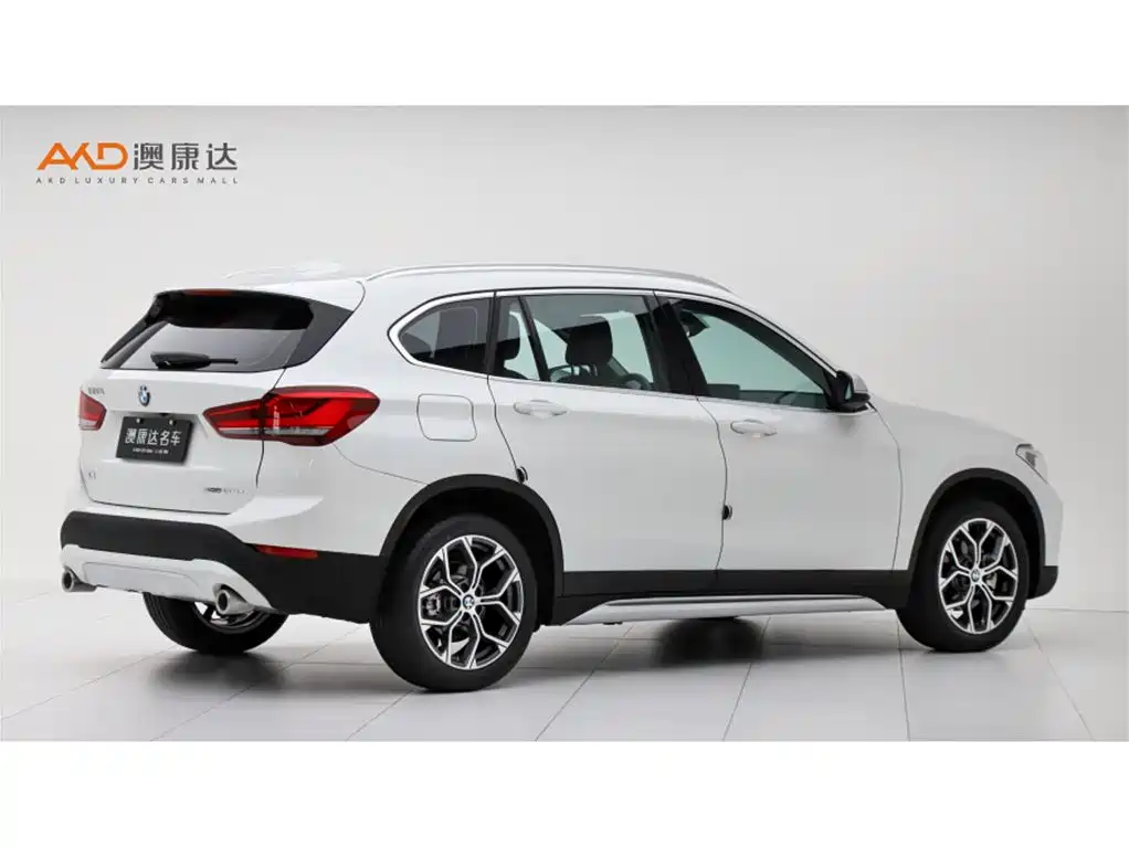 BMW X1 — фото 3