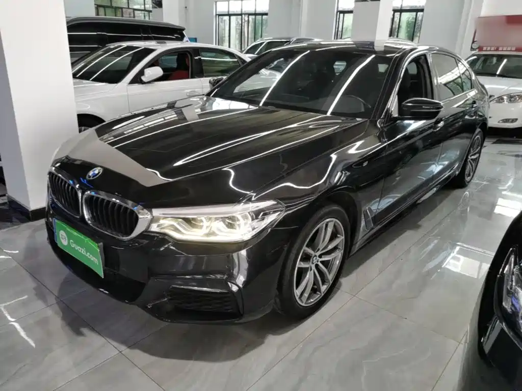 BMW 5 Series — фото 2