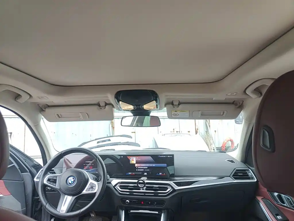 BMW i3 — фото 18