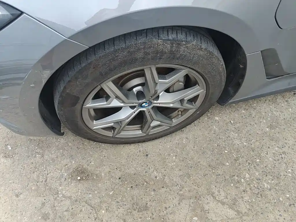 BMW i3 — фото 23