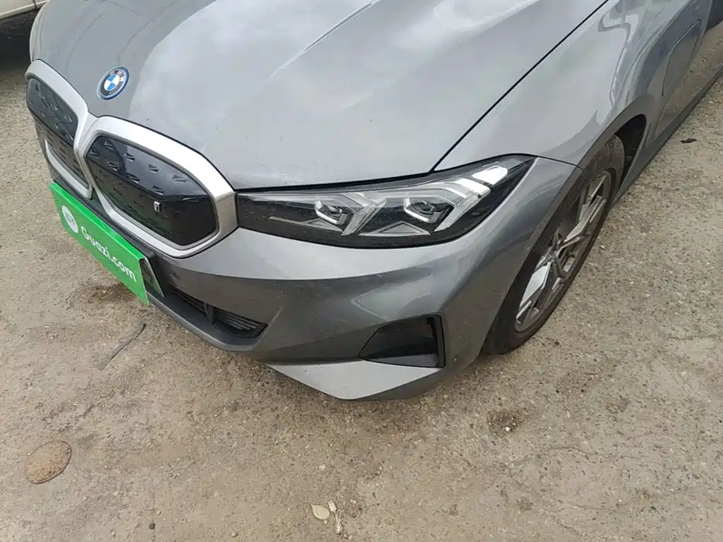 BMW i3 — фото 24