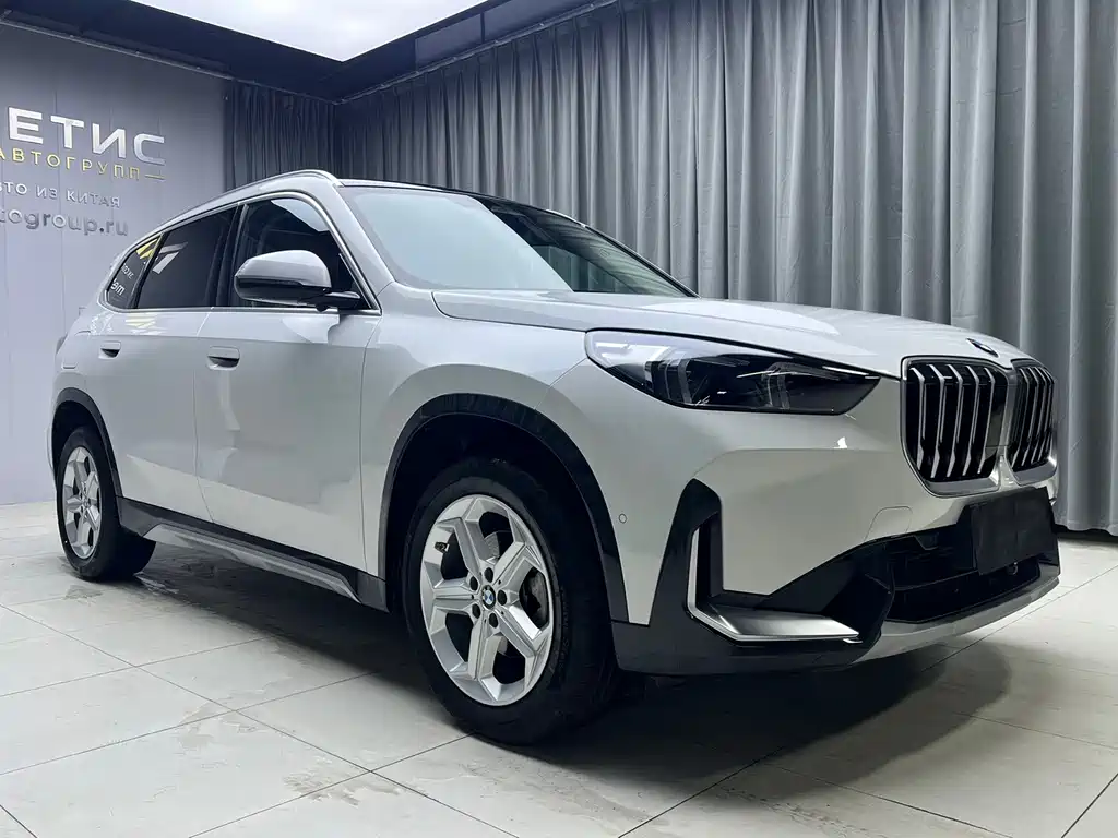 BMW X1 — фото 3