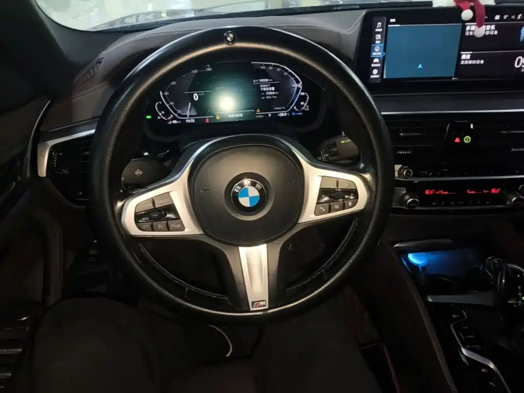 BMW 5 Series New Energy — фото 11