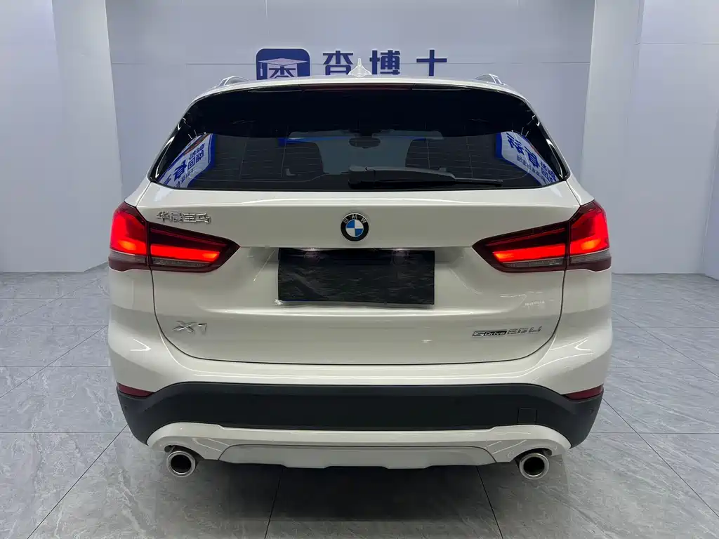 BMW X1 — фото 16