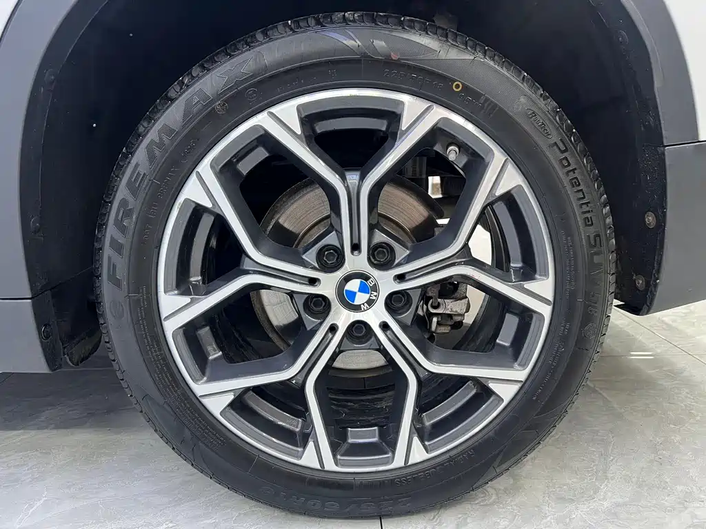 BMW X1 — фото 20