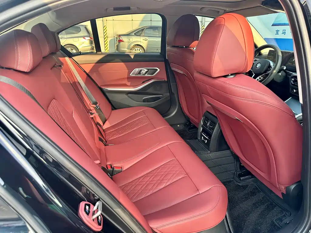 BMW 3 Series — фото 10