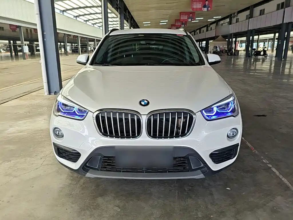 BMW X1 — фото 3