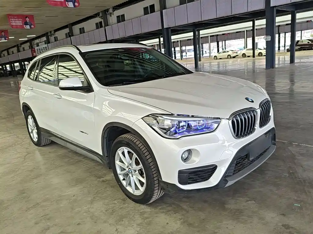 BMW X1 — фото 4
