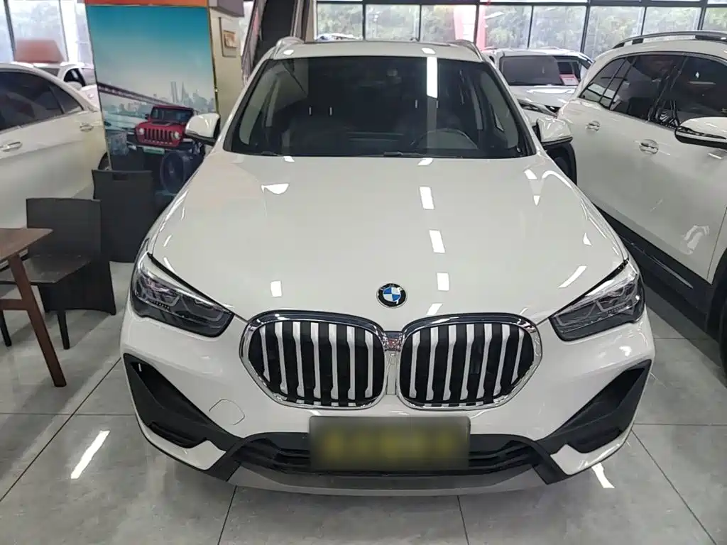 BMW X1 — фото 3