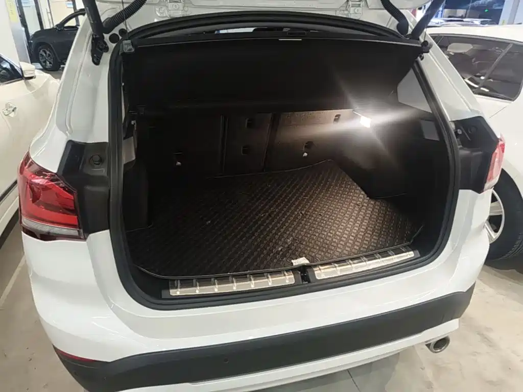 BMW X1 — фото 19