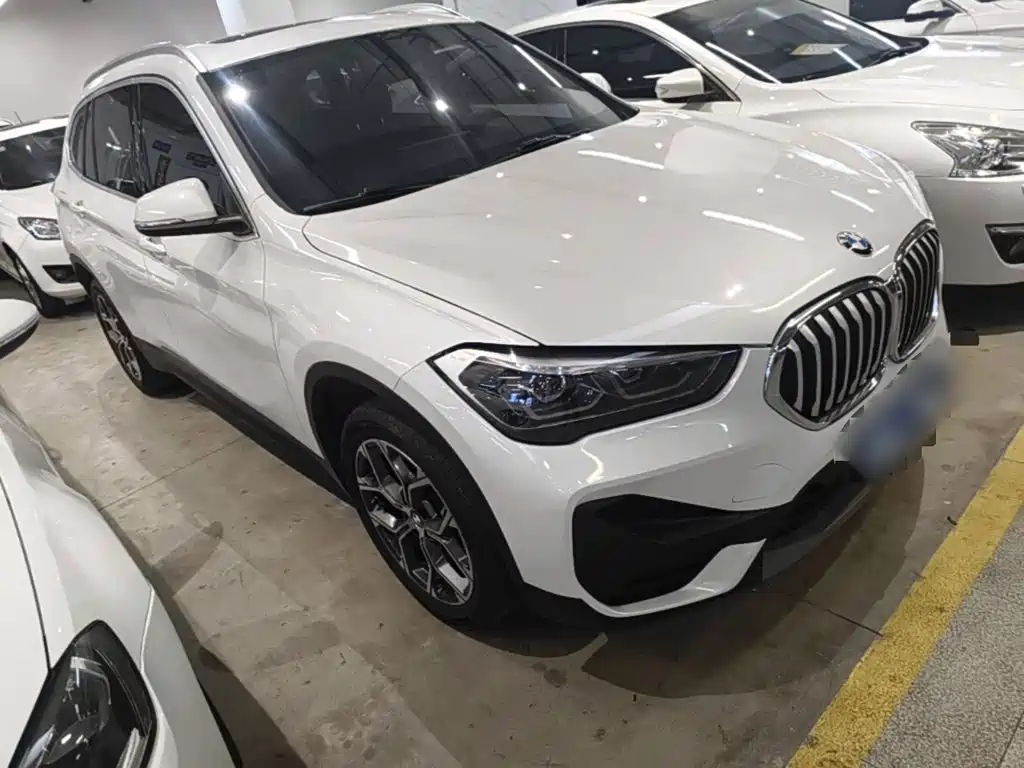 BMW X1 — фото 4