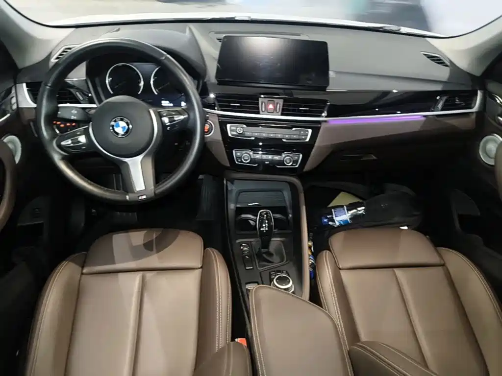 BMW X1 — фото 10