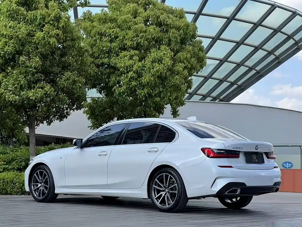 BMW 3 Series — фото 4