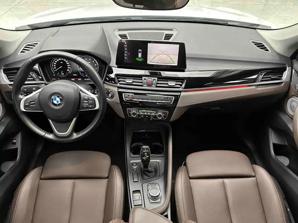 BMW X1 — фото 2