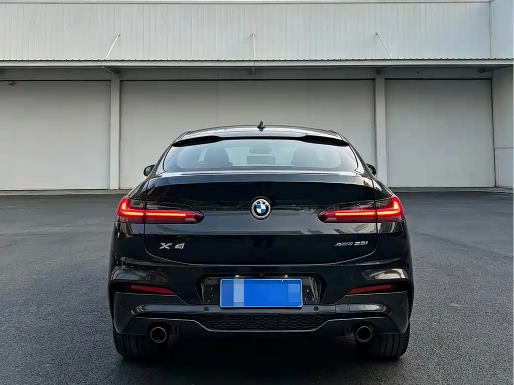 BMW X4 — фото 9