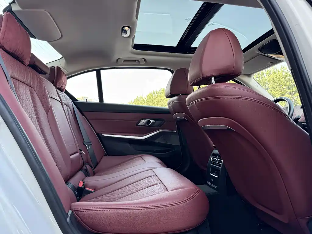 BMW 3 Series — фото 10
