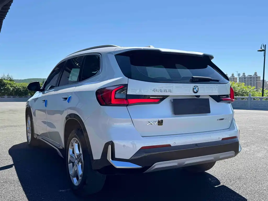 BMW X1 — фото 4