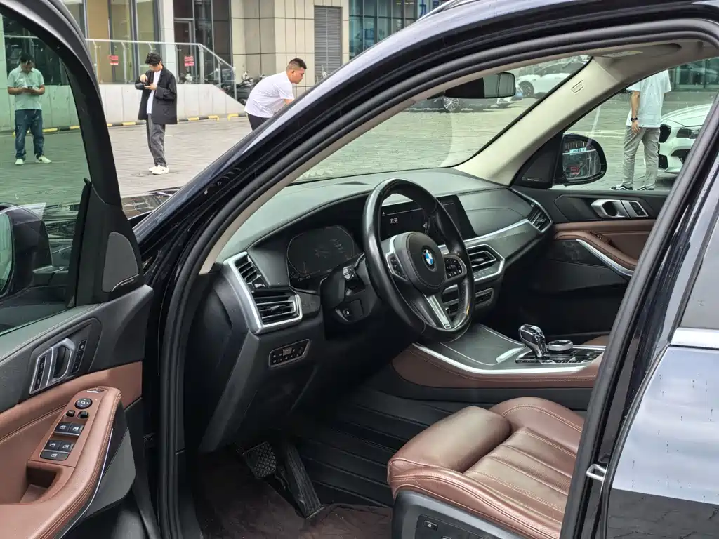 BMW X5 (Import) — фото 14