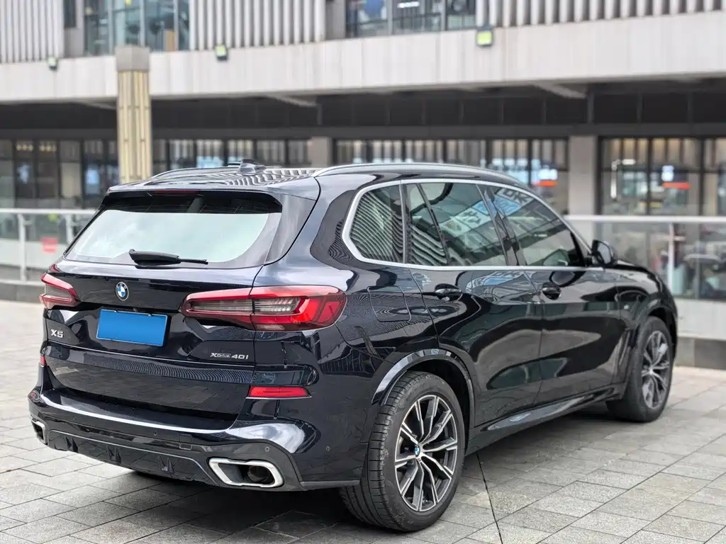 BMW X5 (Import) — фото 6