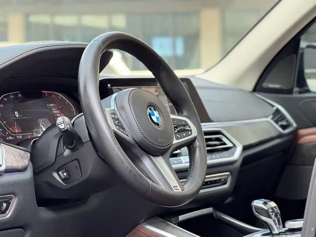 BMW X5 (Import) — фото 10