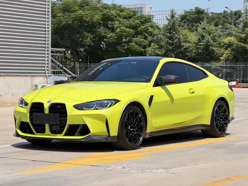 BMW M4