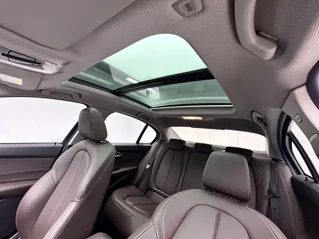 BMW 1 Series — фото 10