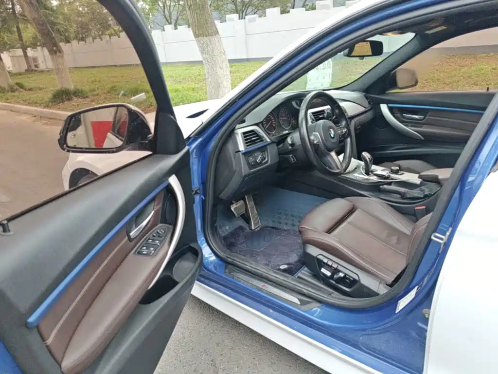 BMW 3 Series — фото 16