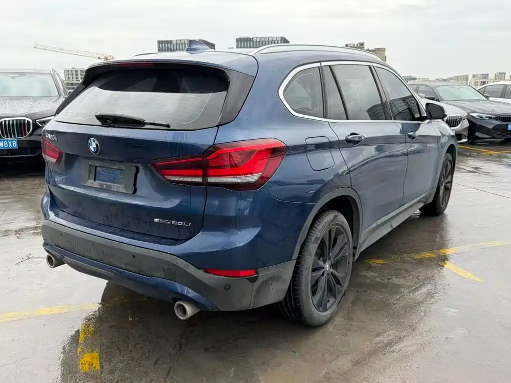 BMW X1 — фото 3