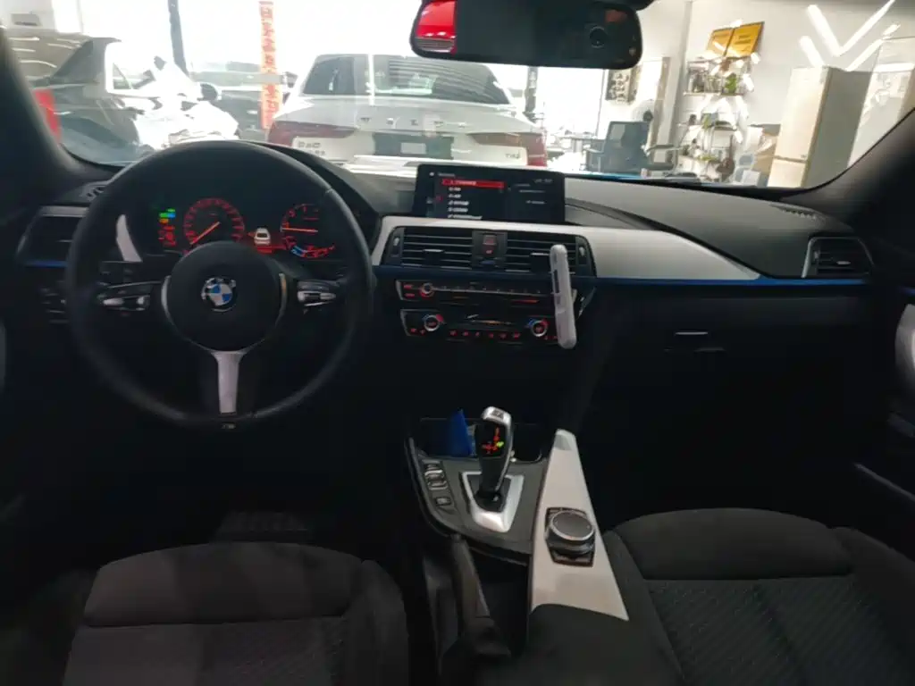 BMW 4 Series — фото 10