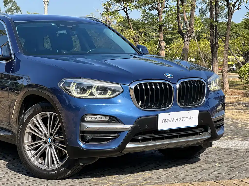 BMW X3 — фото 9