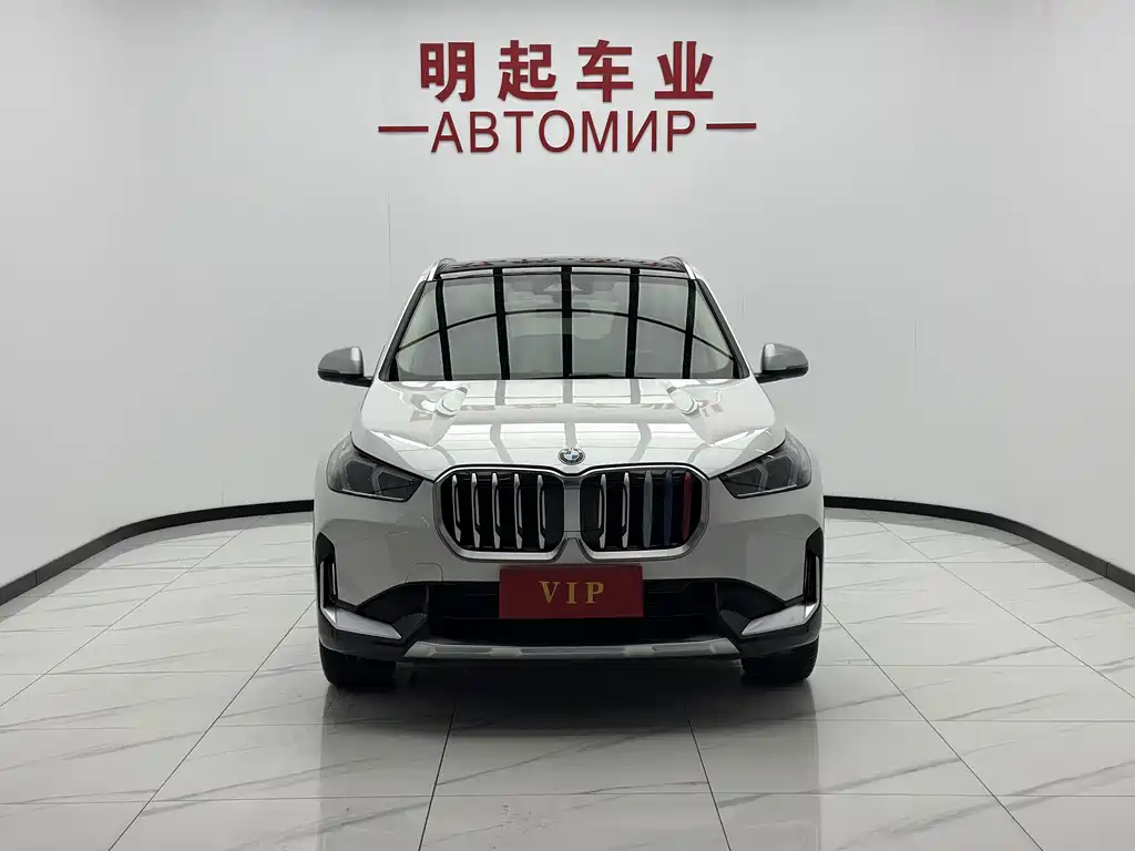 BMW X1 — фото 2
