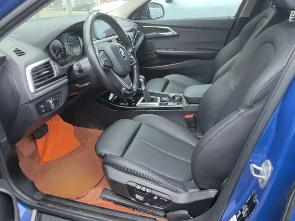 BMW 1 Series — фото 15