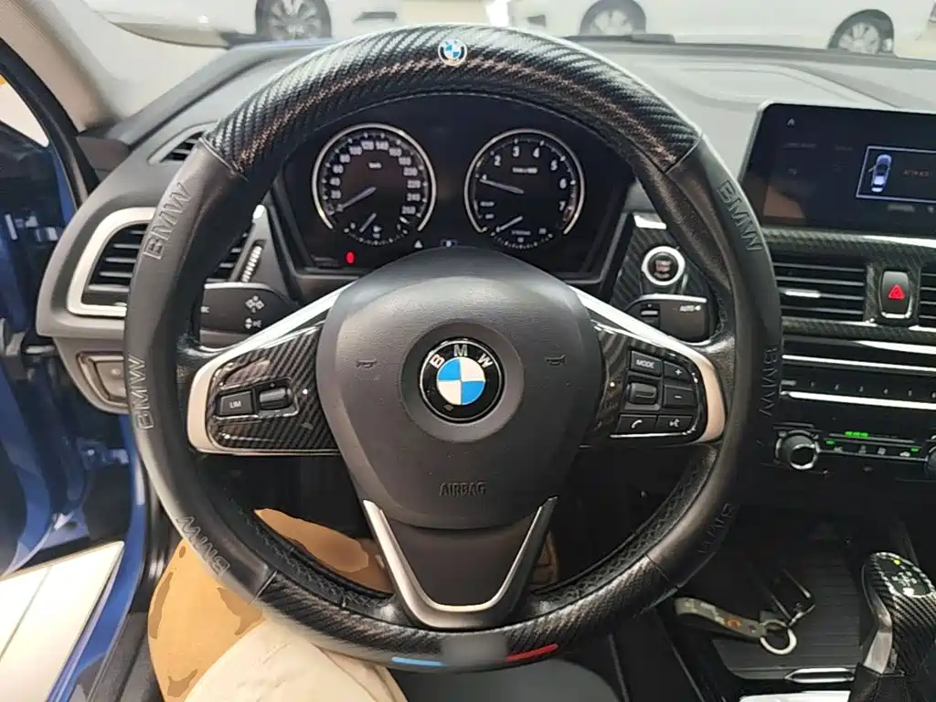 BMW 1 Series — фото 11