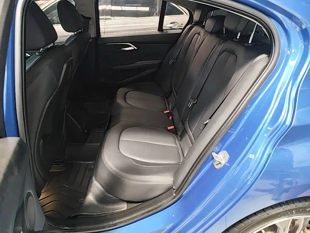 BMW 1 Series — фото 17