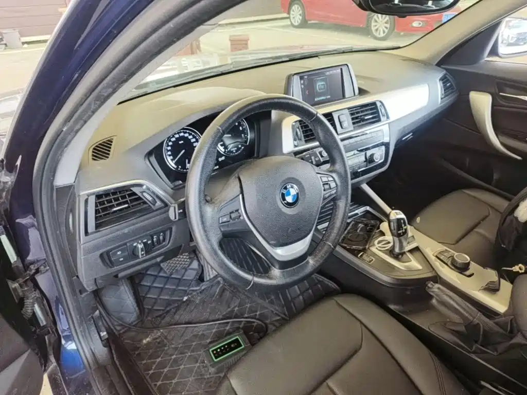 BMW 1 Series (Import) — фото 10
