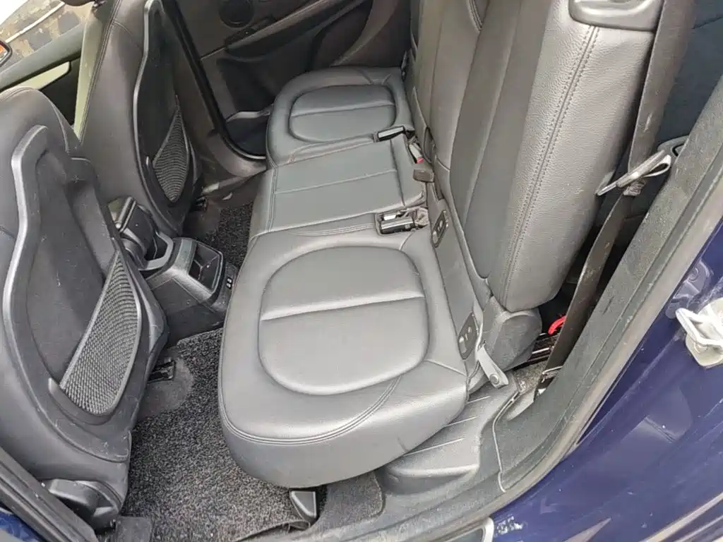 BMW 2 Series Gran Tourer — фото 17