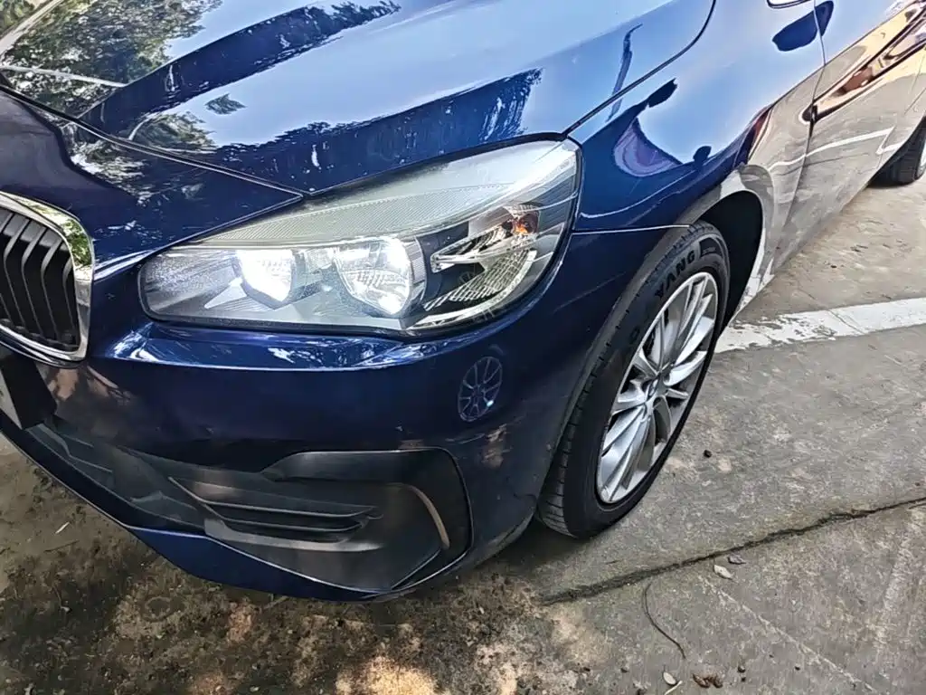 BMW 2 Series Gran Tourer — фото 24
