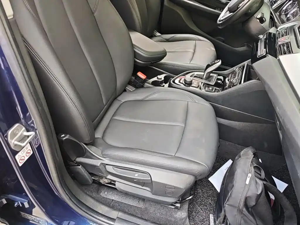 BMW 2 Series Gran Tourer — фото 25